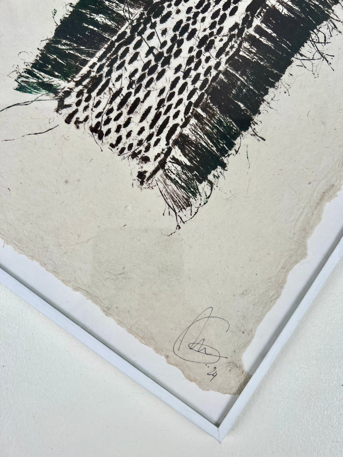 Estampe de tissage marron encadrée sur papier Lokta